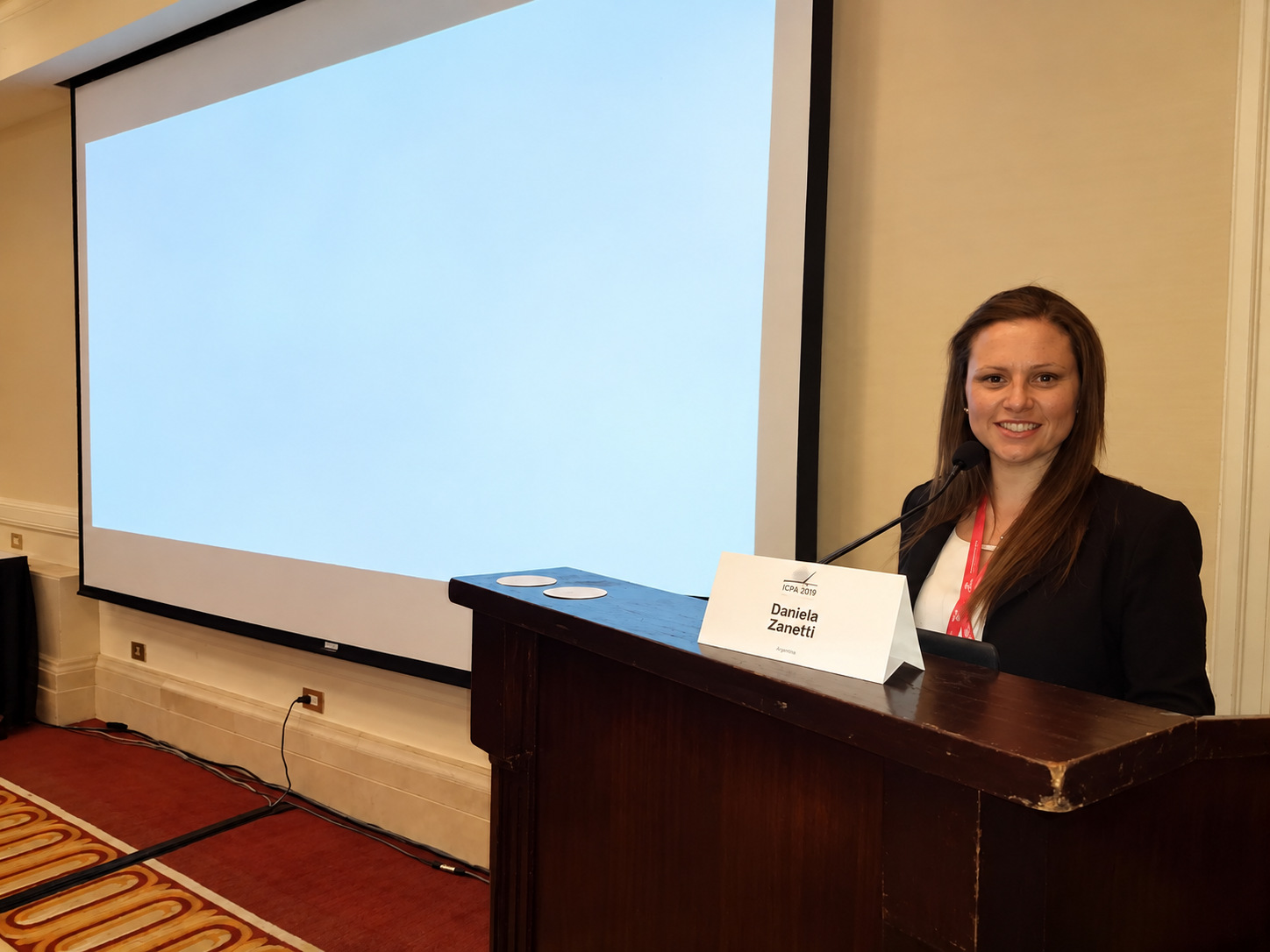 Daniela Zanetti conduciendo en el congreso ICPA 2019